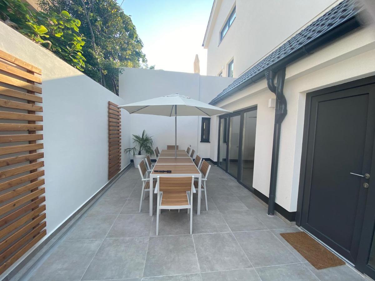 Villa Brig 36 Premantura Exteriör bild