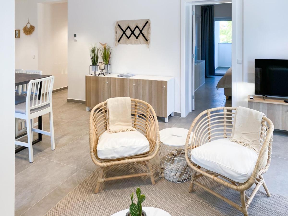 Villa Brig 36 Premantura Exteriör bild