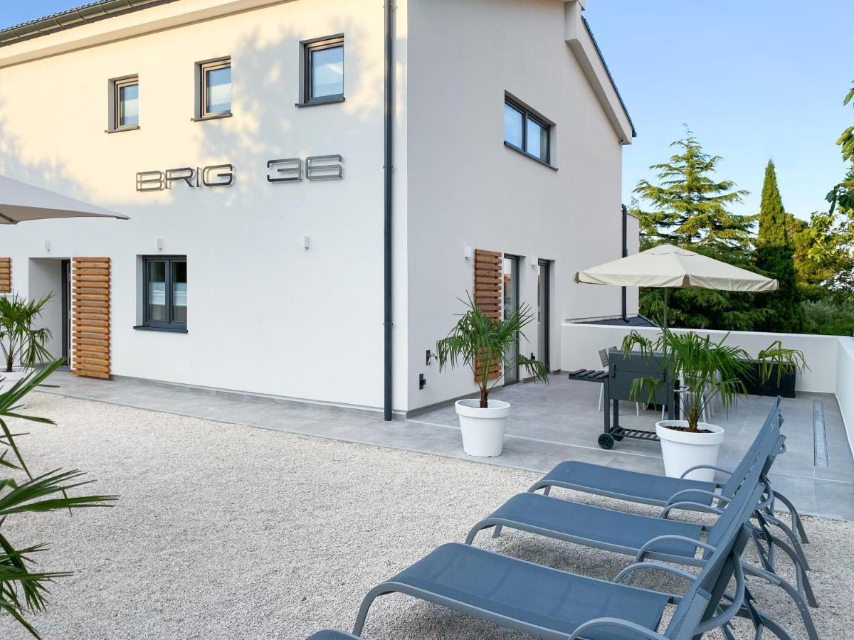 Villa Brig 36 Premantura Exteriör bild